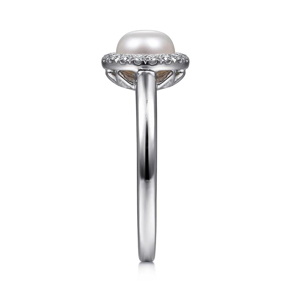 14kt White Gold Pearl & Diamond Halo Ring