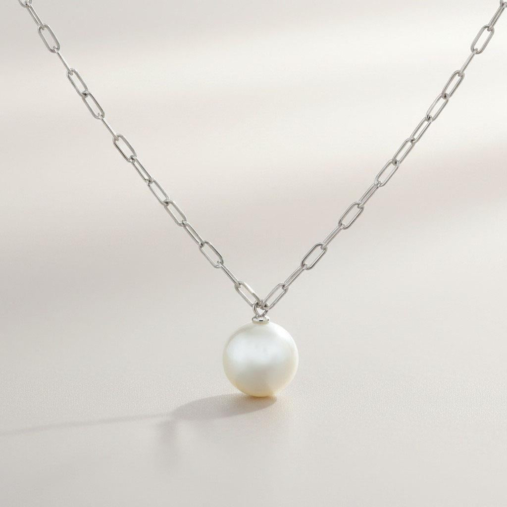 18KT White Gold Japanese Cultured Pearl Paperclip Necklace – 7.5–8mm, 18"