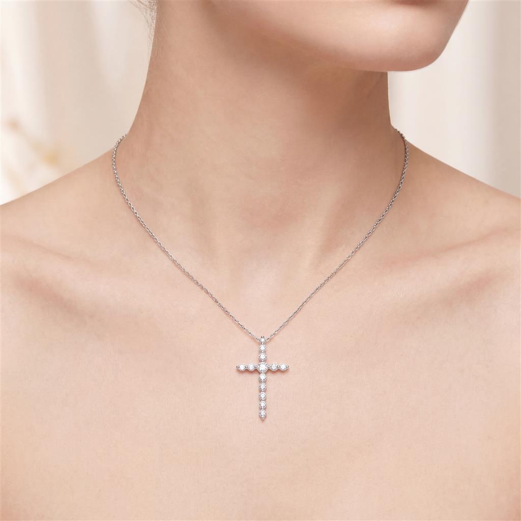 14kt White Gold Shared-Prong Diamond Cross Pendant