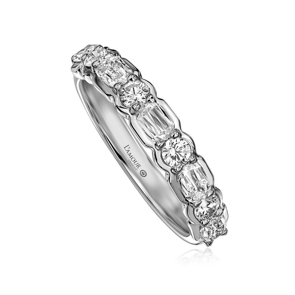 14kt White Gold Alternating Shape Diamond Wedding Band