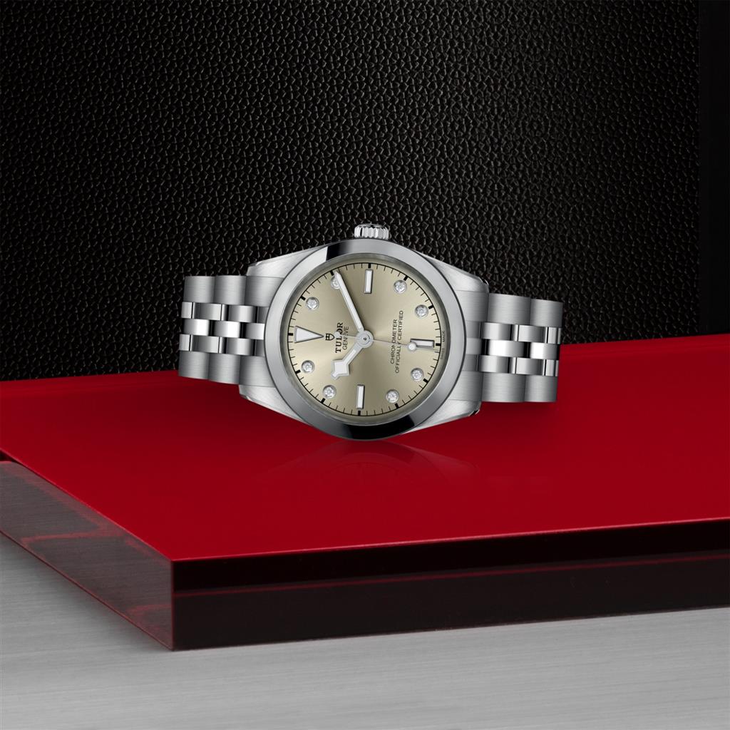 Black Bay One 31 - M79600-0006