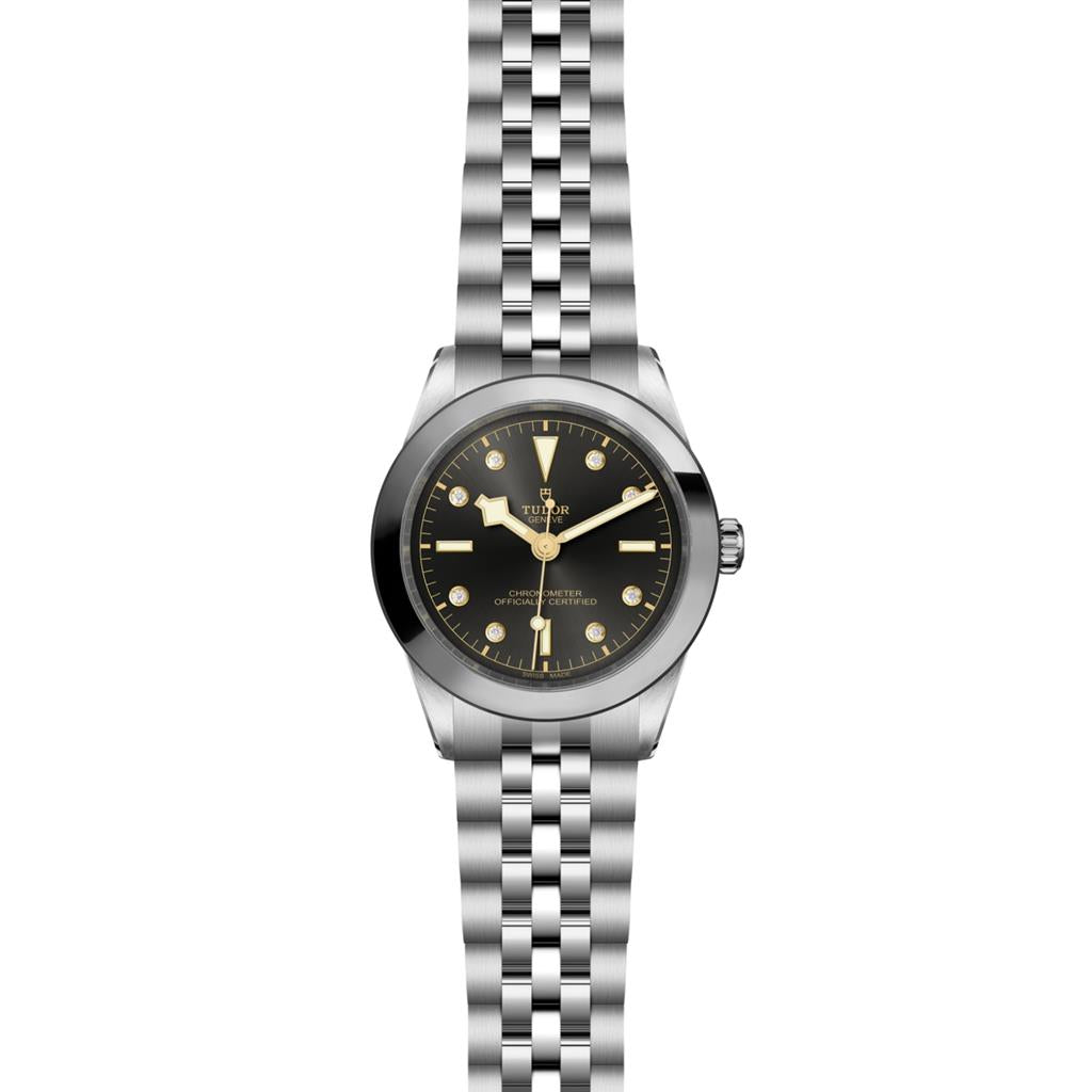 Black Bay One 39 - M79660-0004