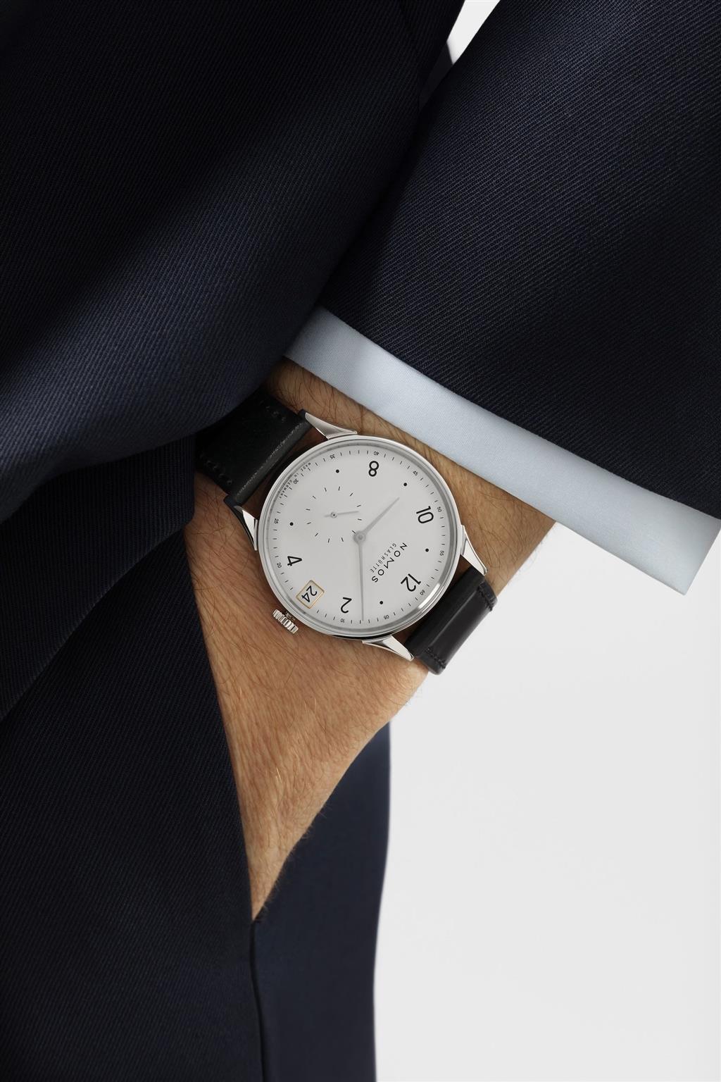 Minimatik 39 Date 1250 Automatic White Dial Watch