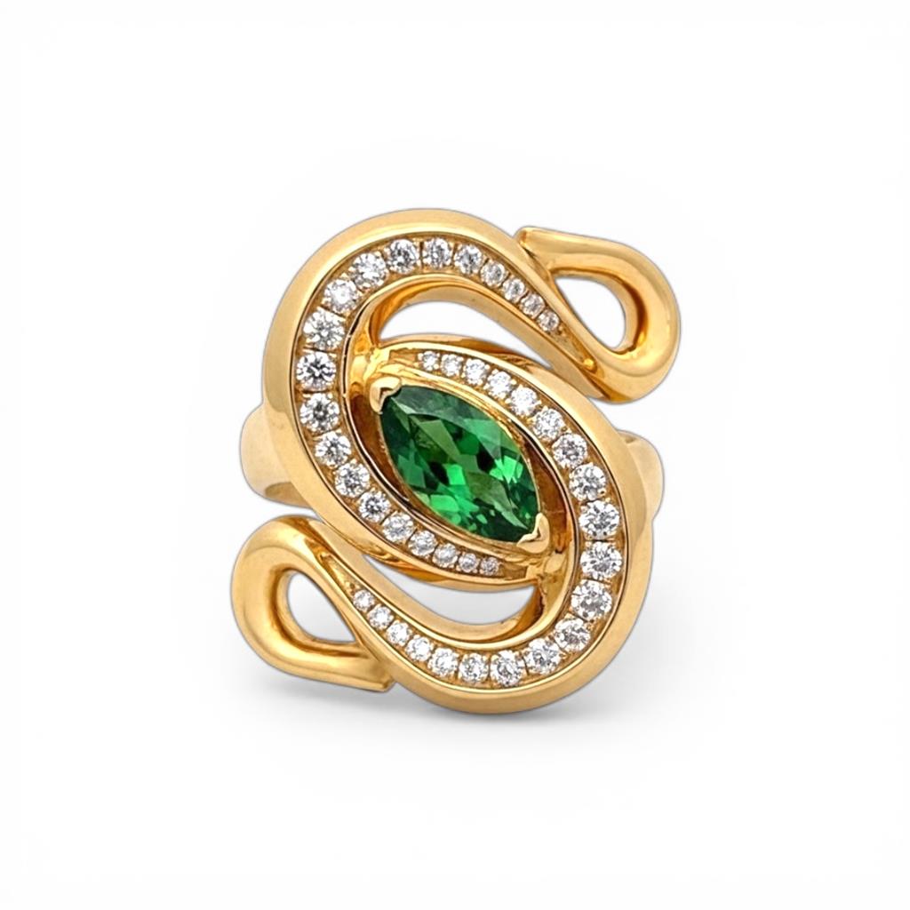 14KT Yellow Gold Tsavorite Garnet And Diamond Fashion Ring