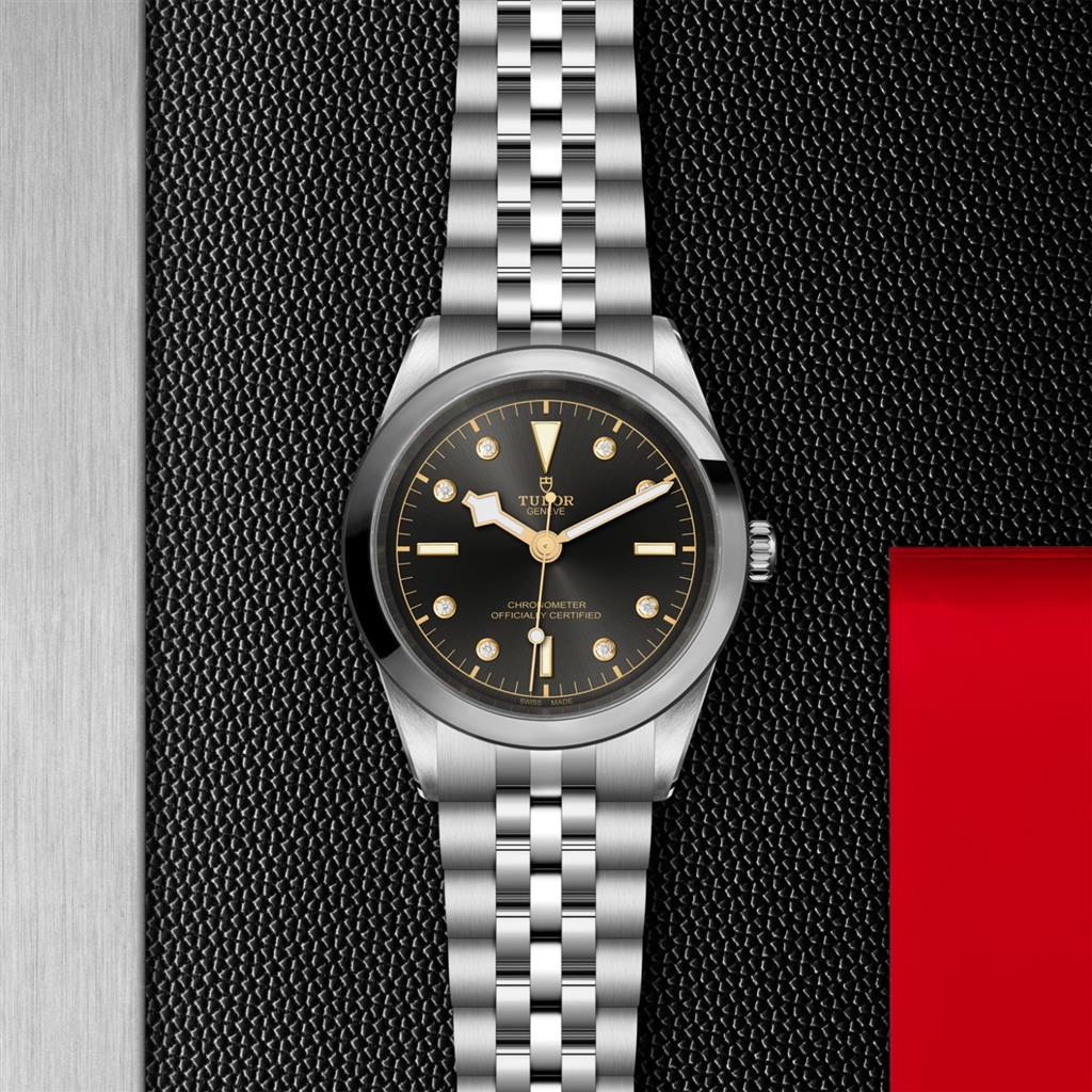 Black Bay One 41 - M79680-0004