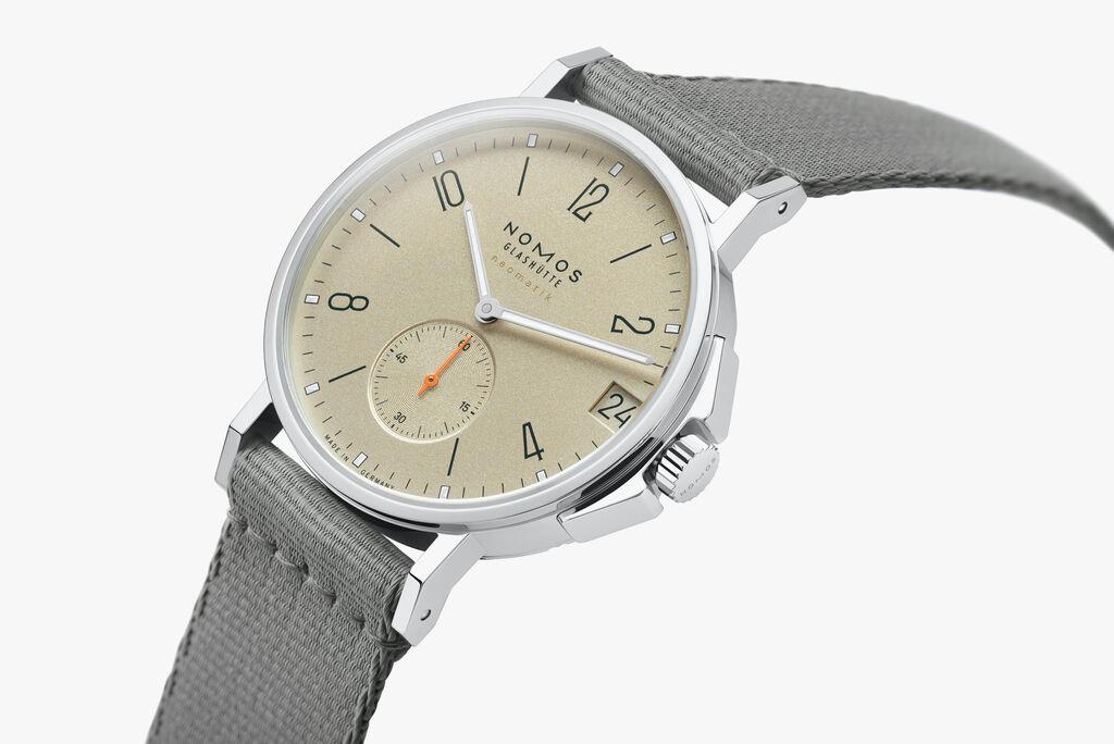Nomos Glashutte Ahoi Neomatik 38 Date Sand
