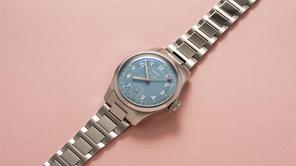 Oris Big Crown Pointer Date Calibre 473 - close up view