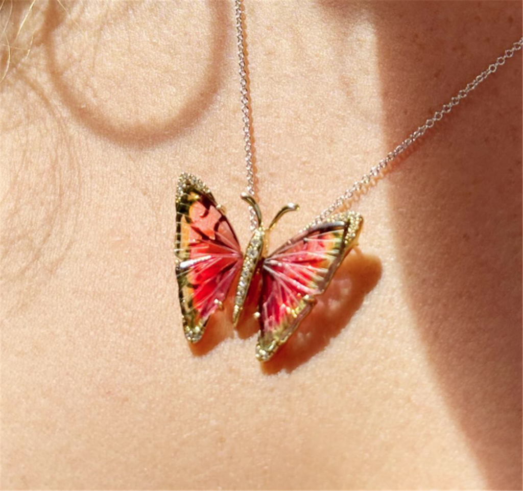 18KT Yellow Gold Butterfly Pendant Necklace