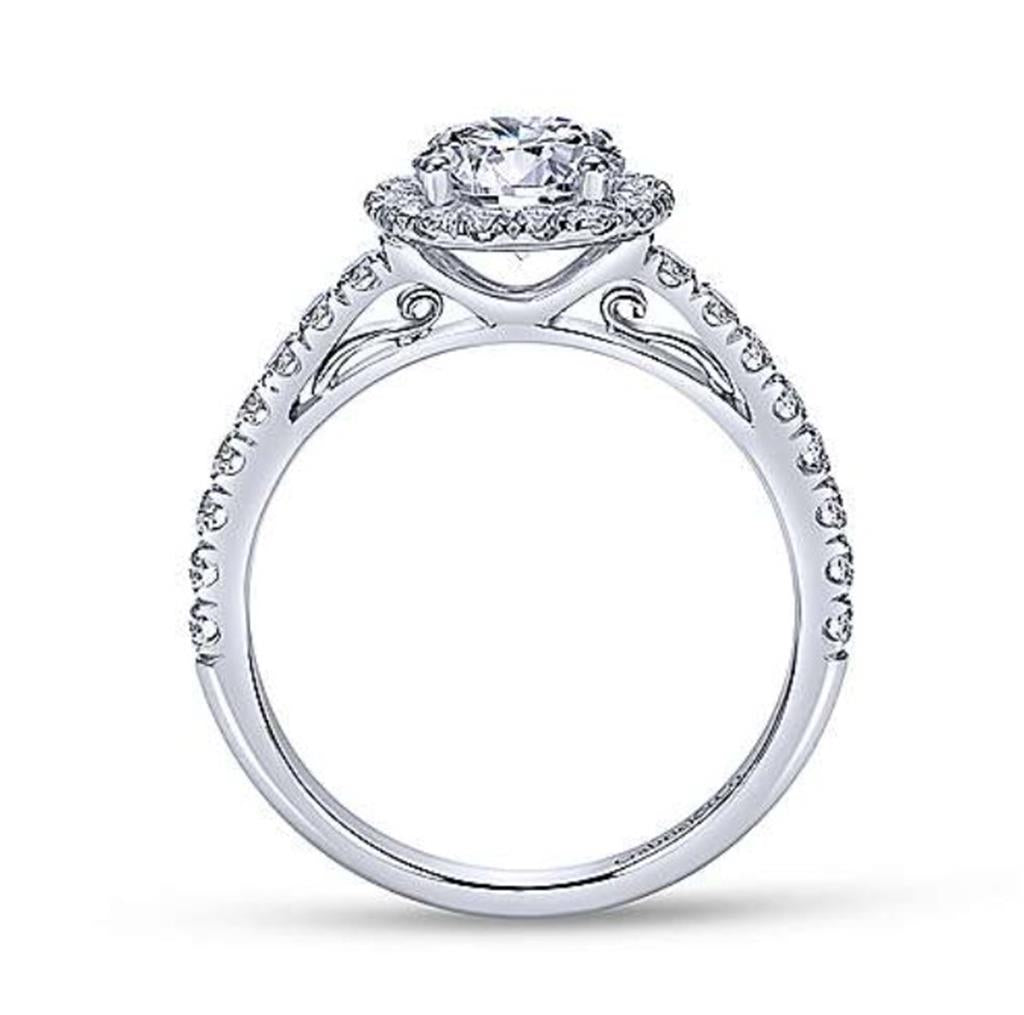 14kt White Gold Halo Diamond Engagement Ring