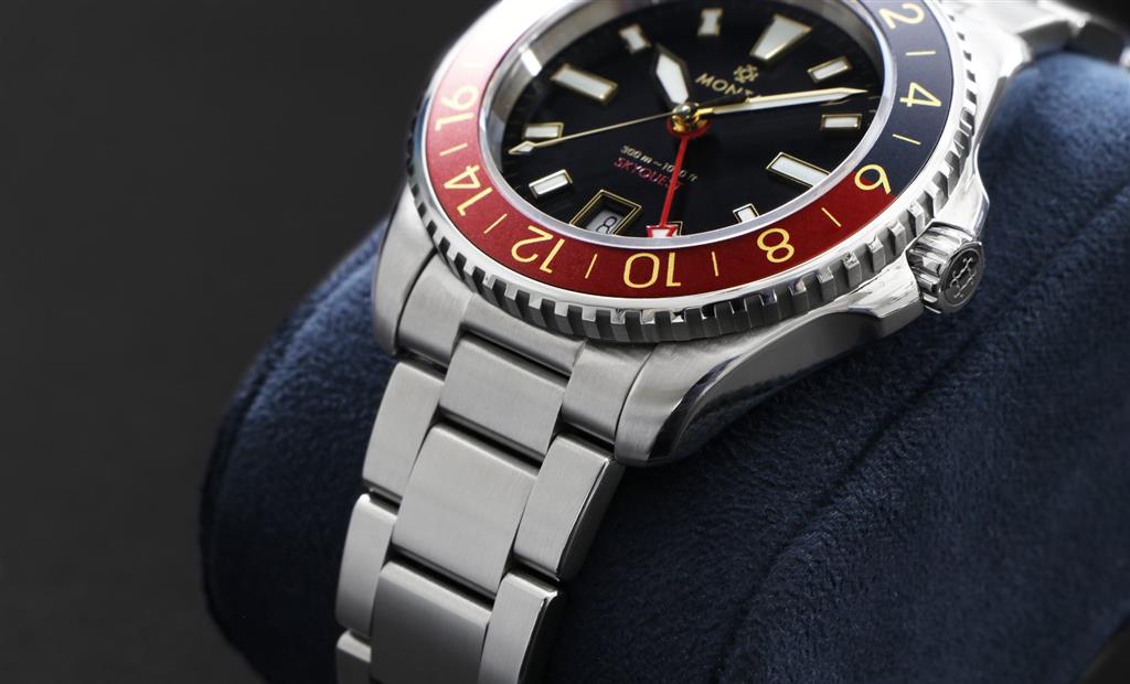 Monta Black GiltIndex Dial Skyquest 24-Hour With Date 167KL24ALNR