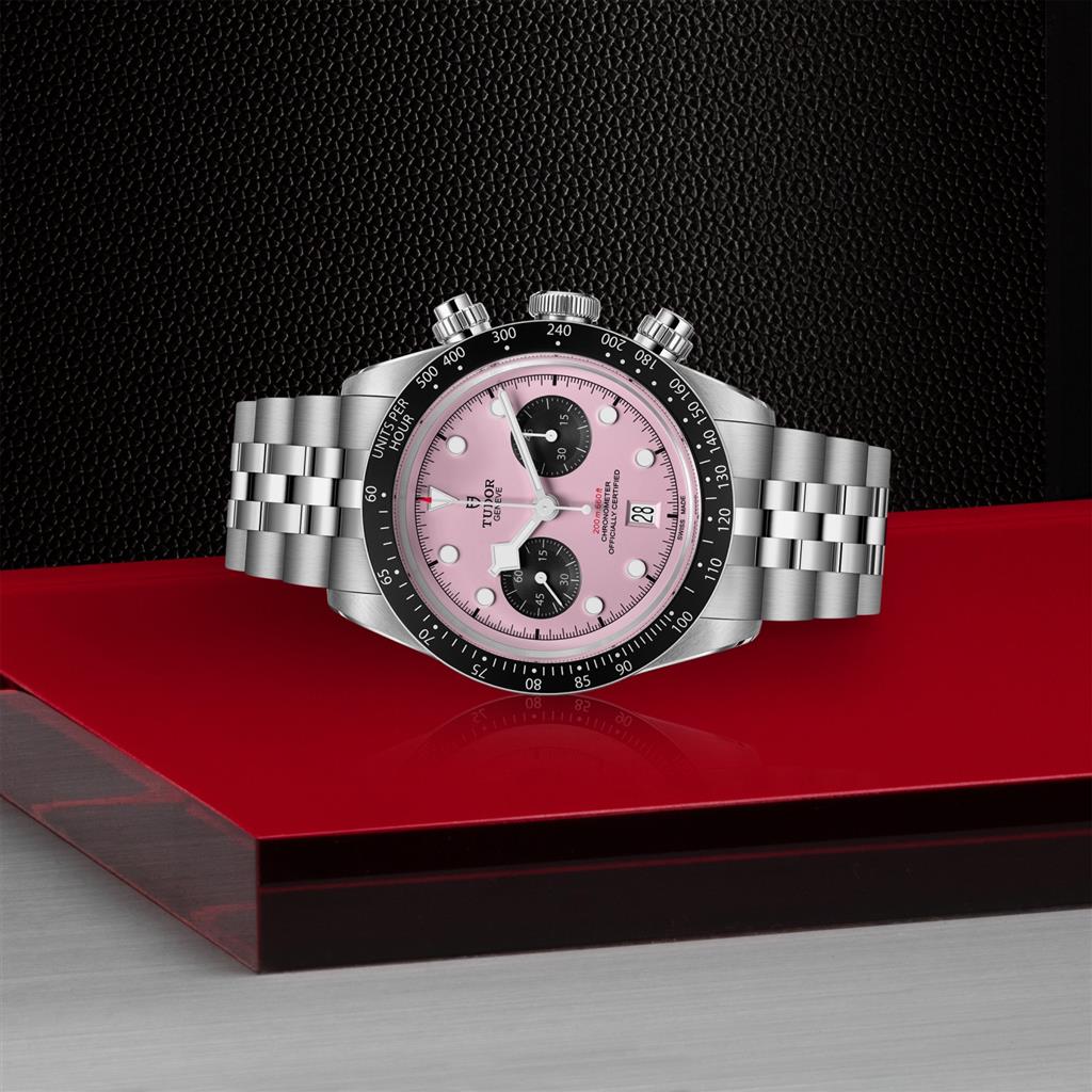 Black Bay Chrono "Pink" M79360N-0019