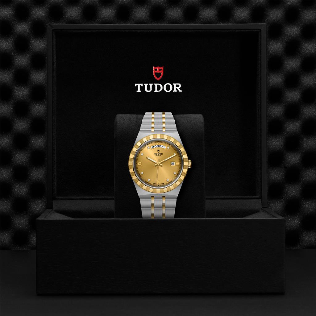 TUDOR Royal -inside case