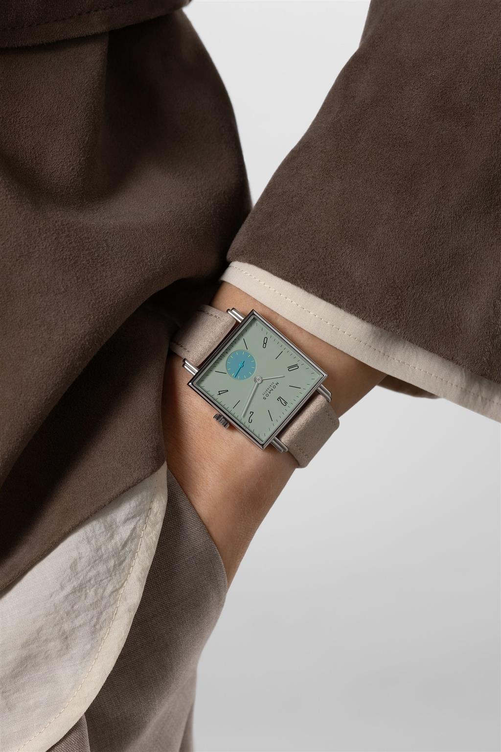 Tetra Salvia 439 Sage Green Manual Wind Watch