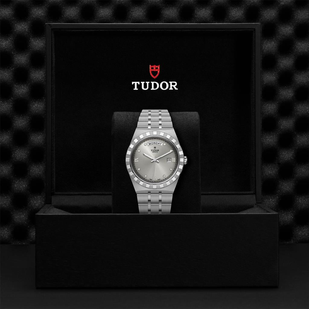 TUDOR Royal - inside case