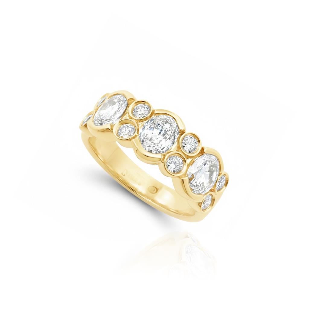 18kt Yellow Gold L’Amour Crisscut® Diamond Bezel Fashion Ring