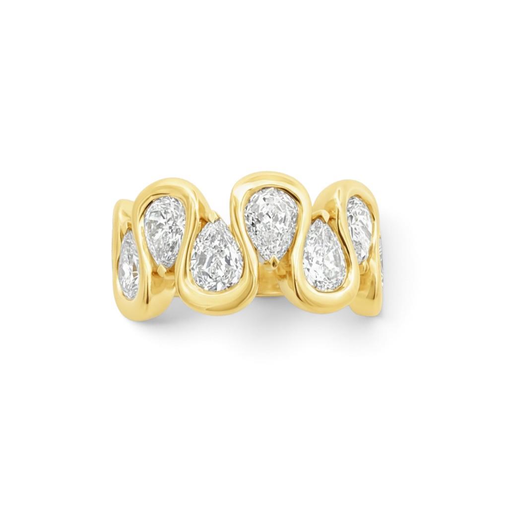 18kt Yellow Gold Crisscut® Pear-Shaped Diamond Fashion Ring