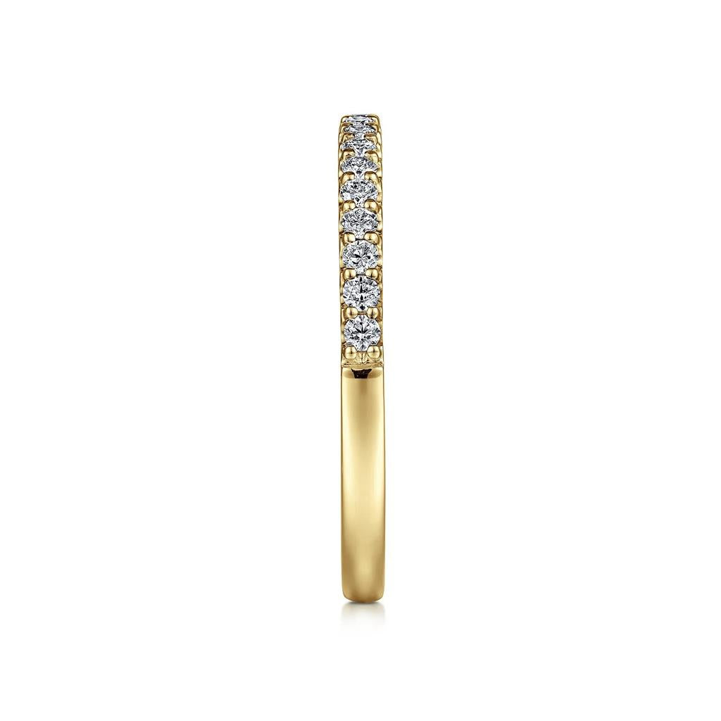 14KT Yellow Gold Diamond Wedding Band