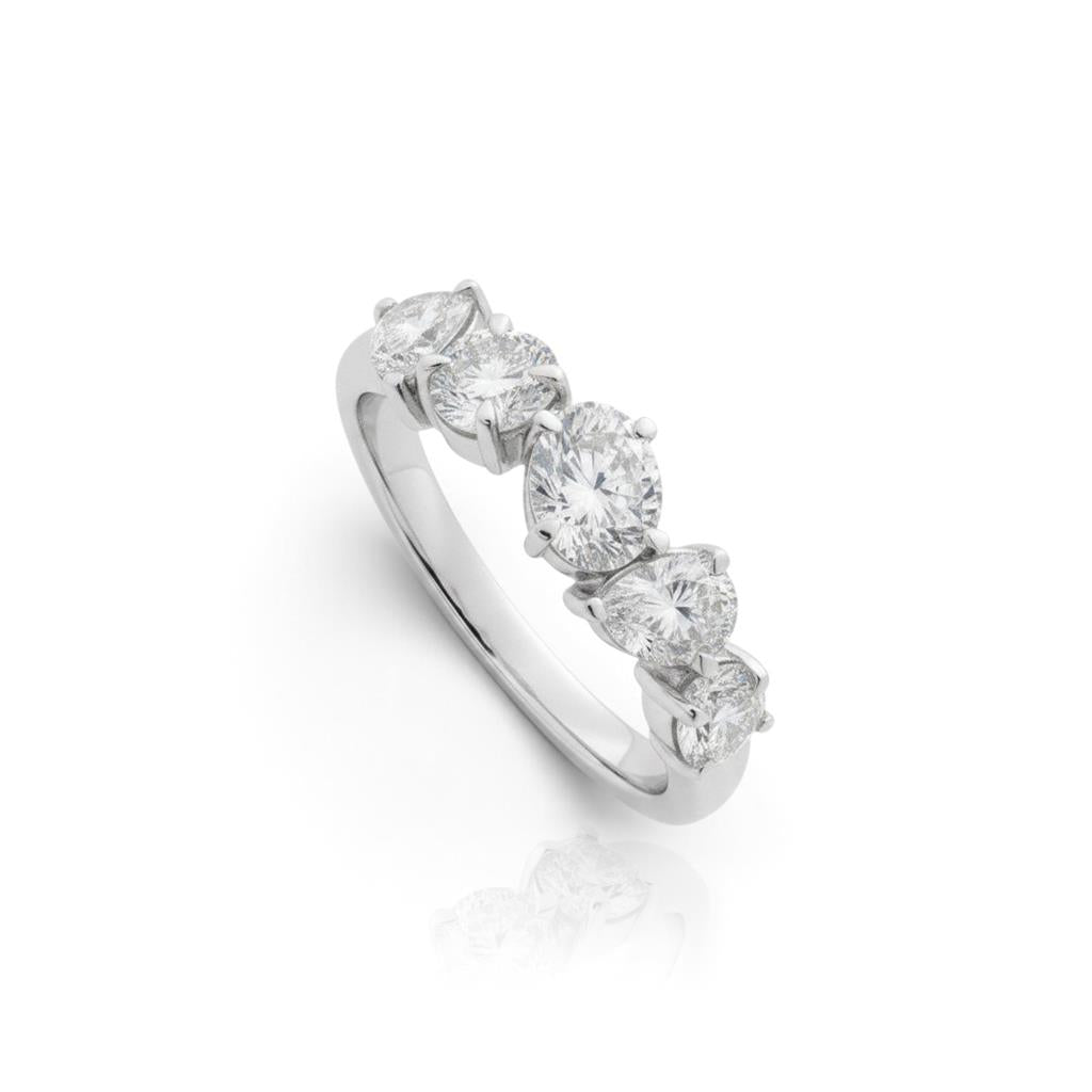 14kt White Gold Multi-Shape L’Amour Crisscut® Diamond Wedding Band