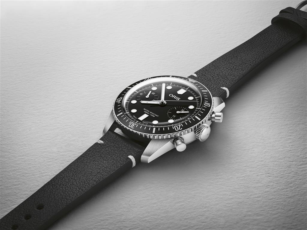 DIVERS SIXTY-FIVE CHRONOGRAPH