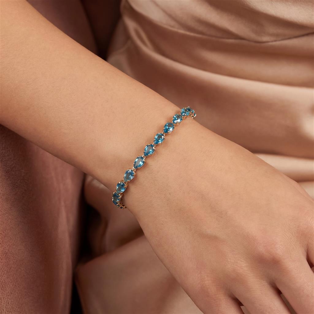 14kt Yellow Gold Blue Topaz Pear-Shaped Bracelet