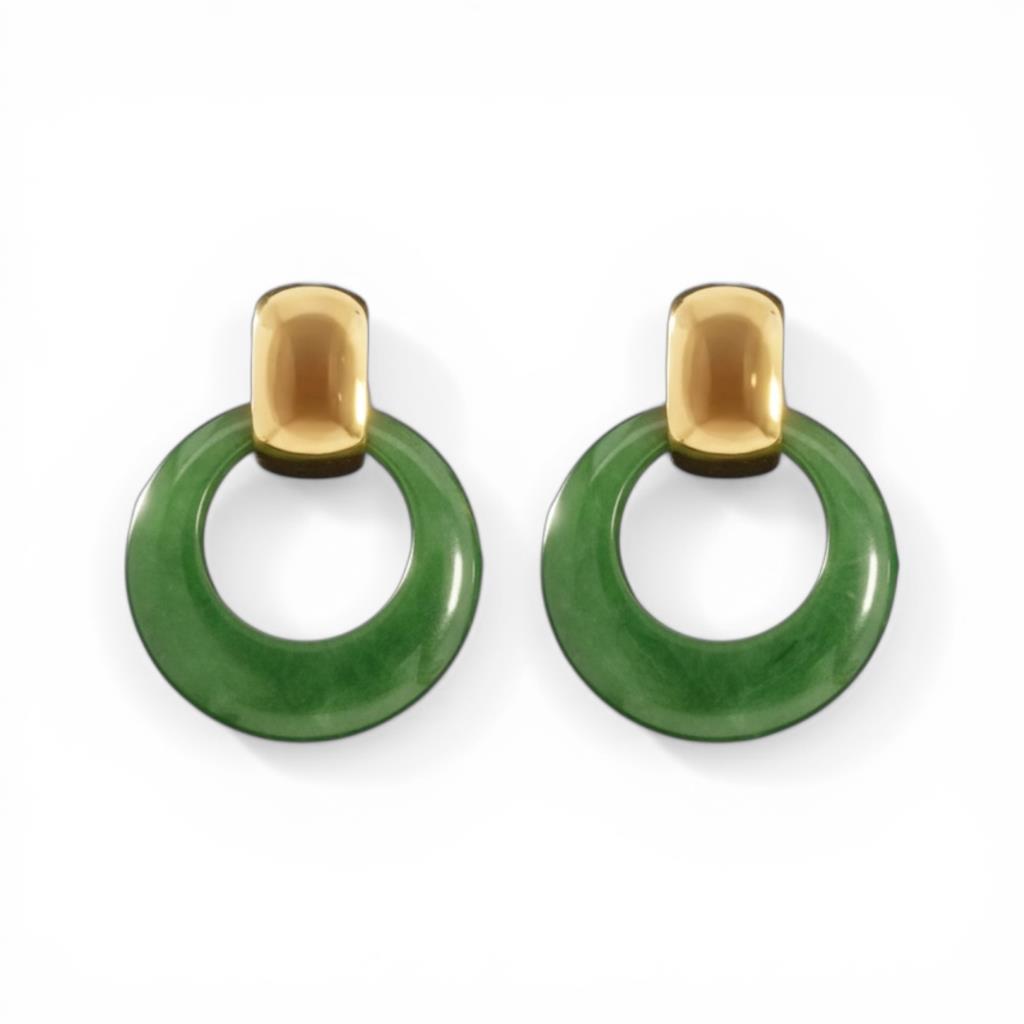 14kt Yellow Gold Jade Circle Earrings
