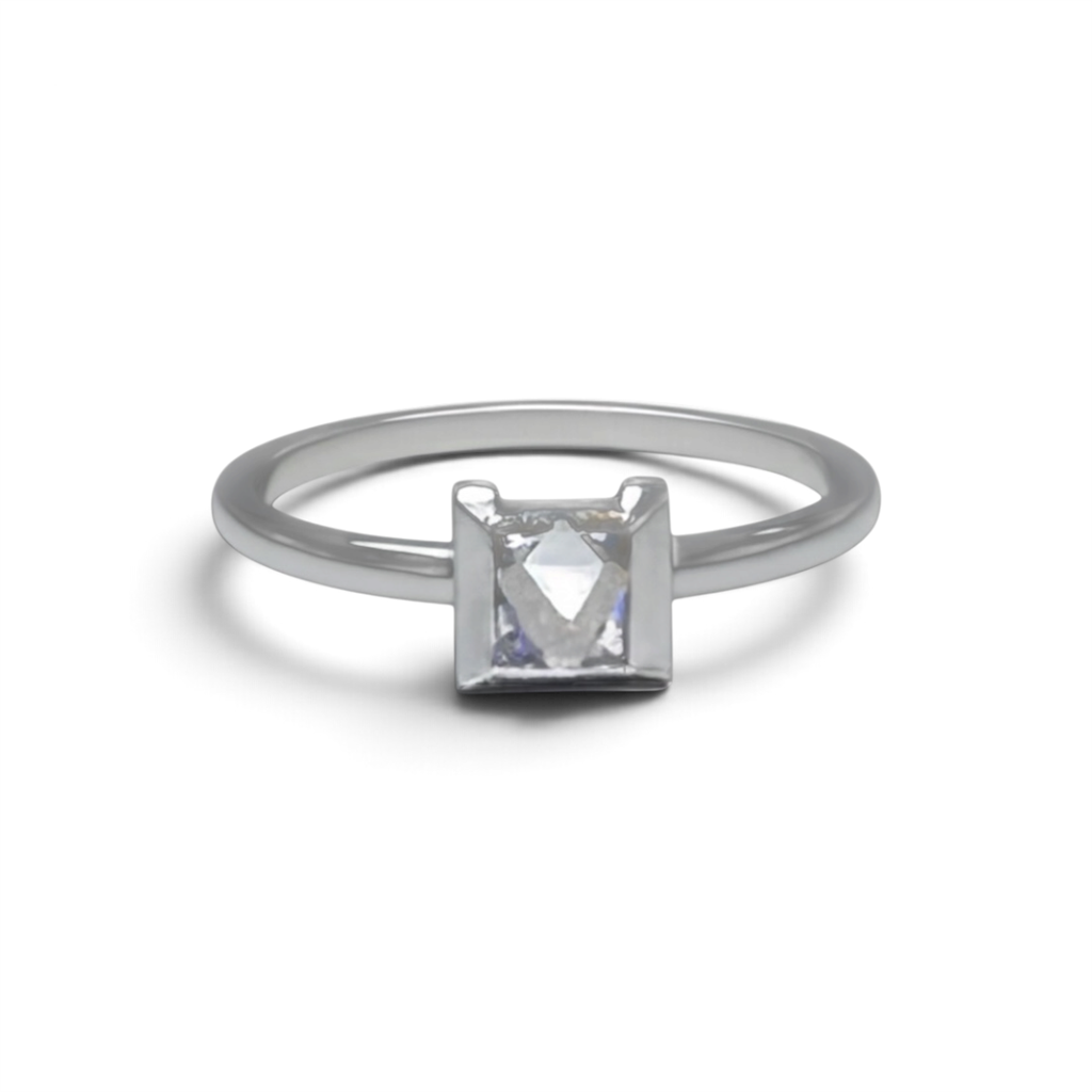 14KT White Gold 0.31ct Pyramid Cut Diamond Half Bezel Fashion Ring