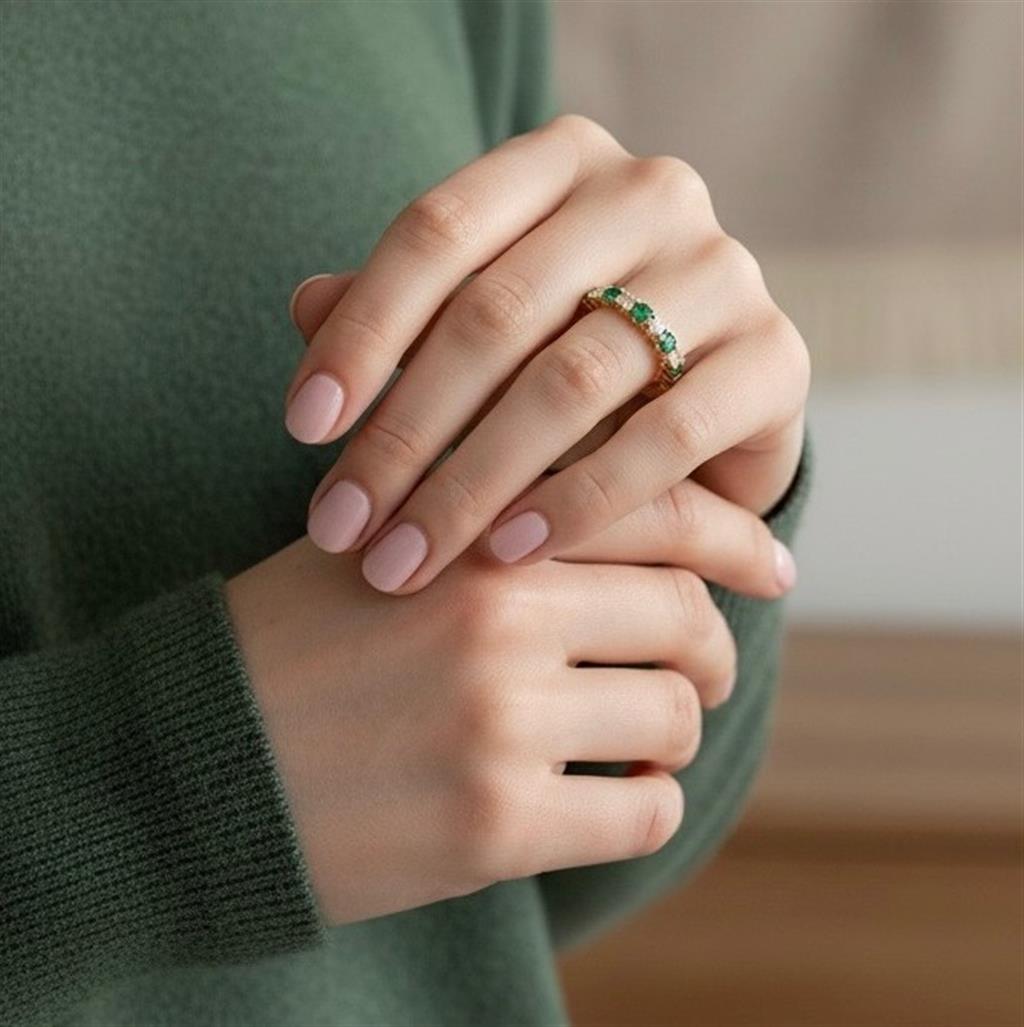 14KT Yellow Gold Diamond and Emerald Ring