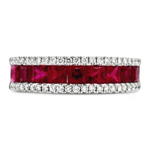 Elegant ring featuring square-cut red stones and shimmering diamonds for a timeless look.